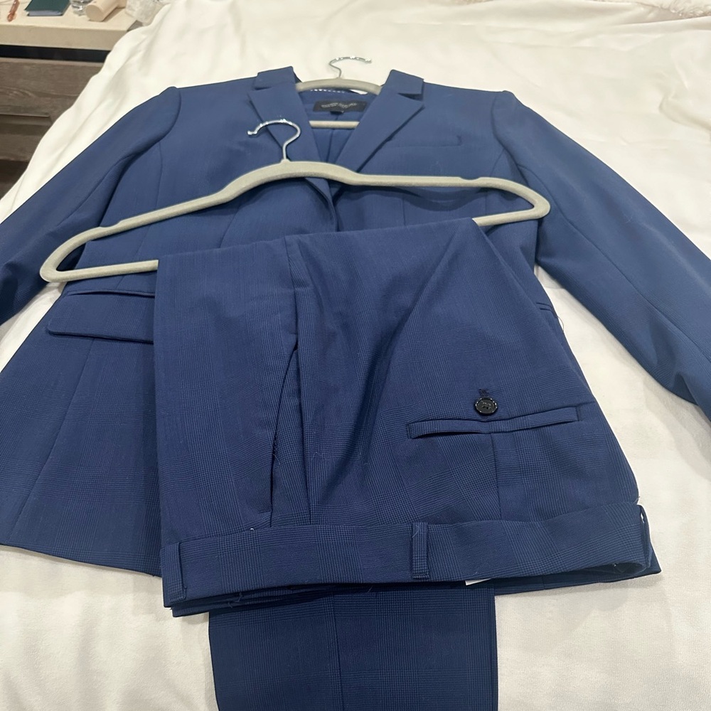 Banana Republic pants suit